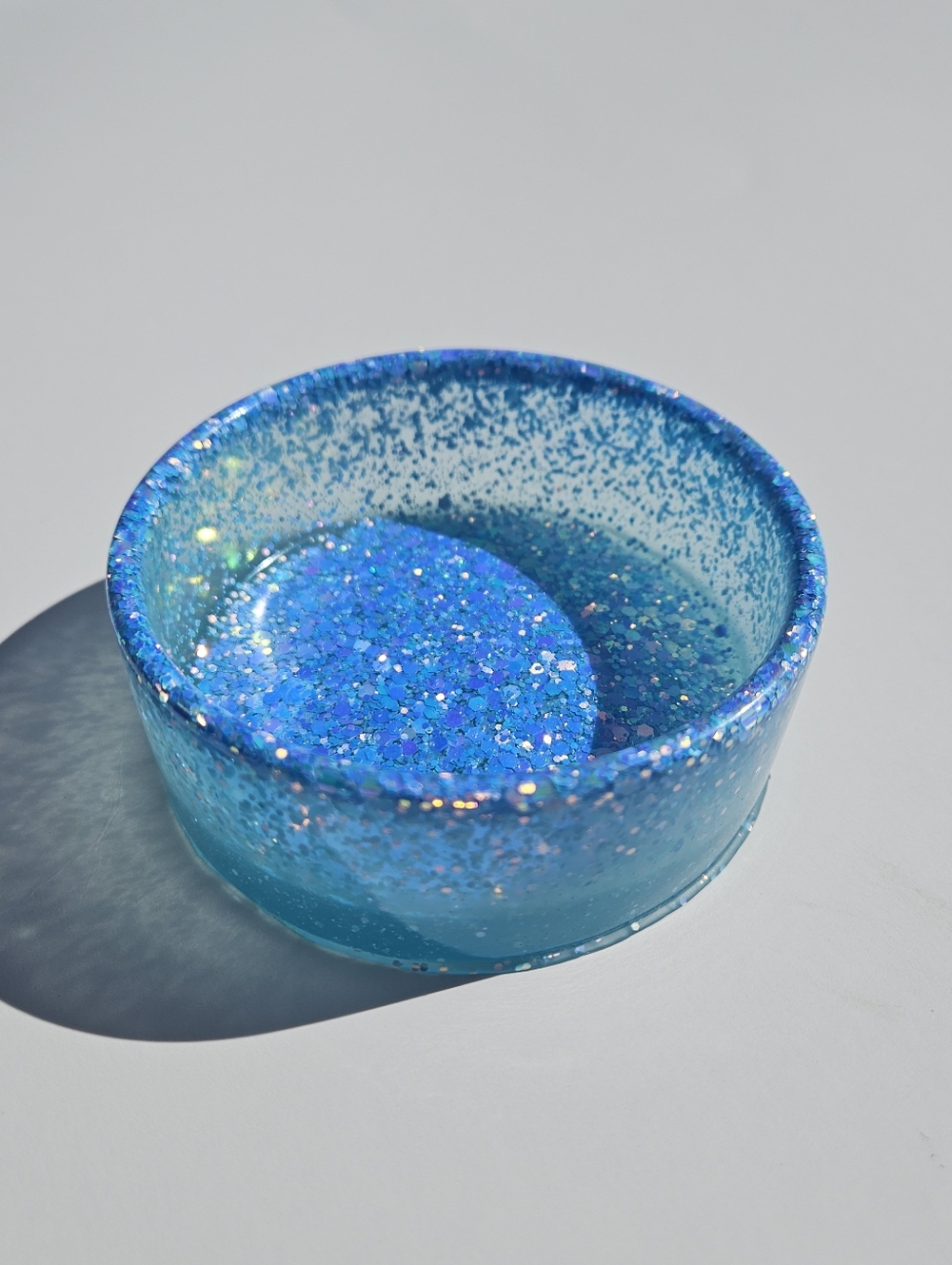 Handmade Blue Glow In The Dark Glitter Round Resin Bowl